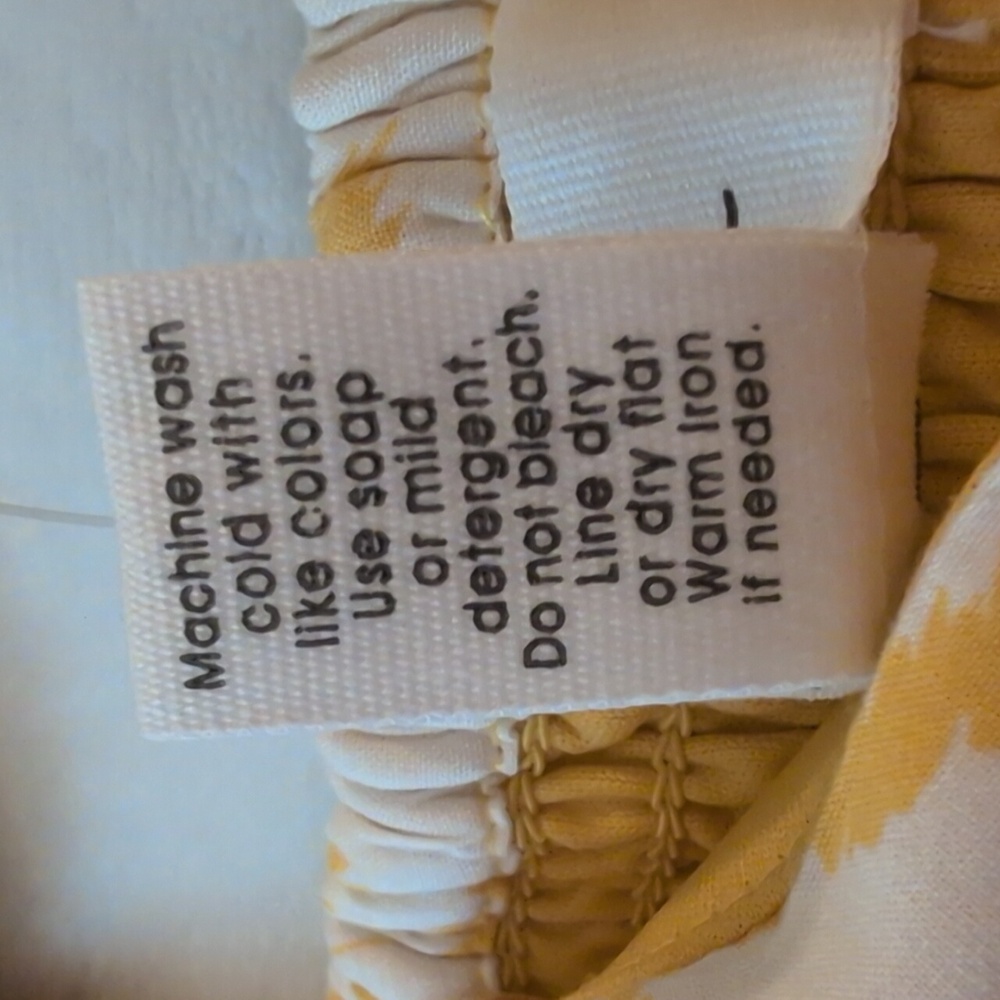 Yellow and White Floral Sundress with Tie Straps - Picture 15 of 15